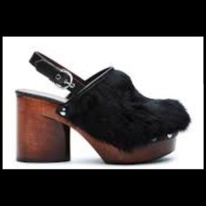 MARC JACOBS fur platforms. Size7